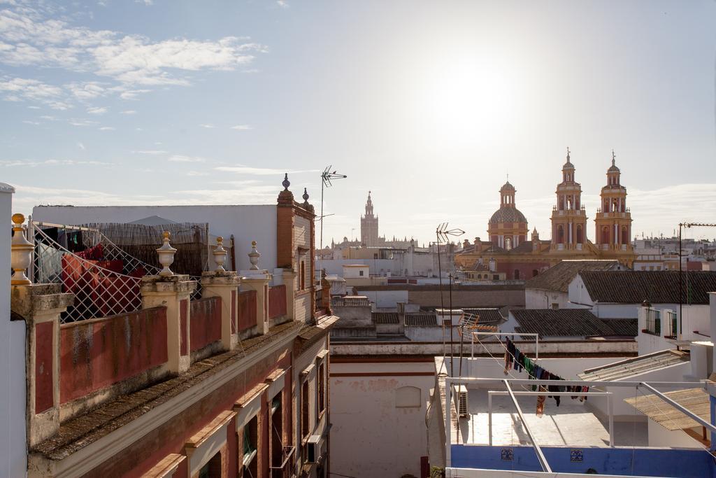 Apartamentos Diaber San Leandro Seville Room photo